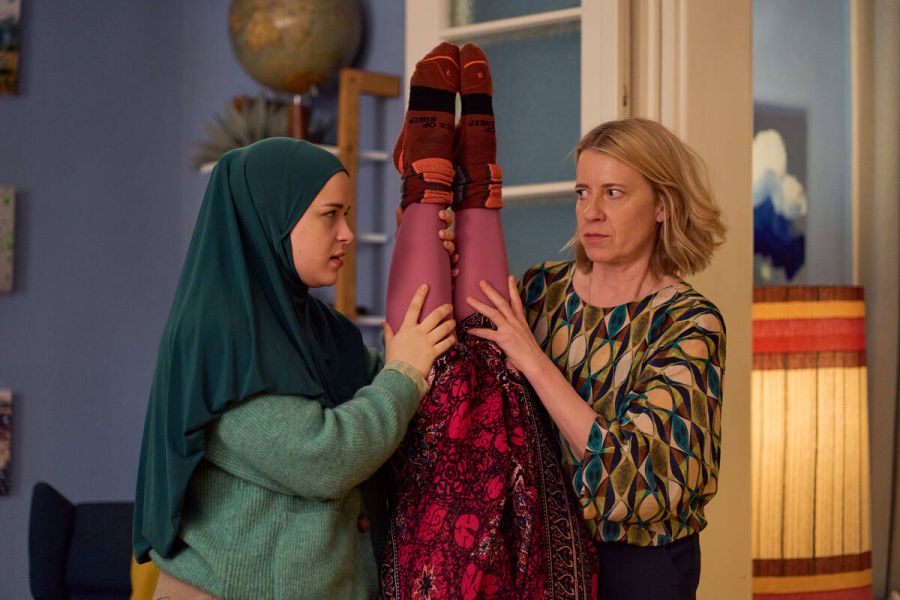 Wie kommen wir da wieder raus? (How Do We Get Out Of This?)